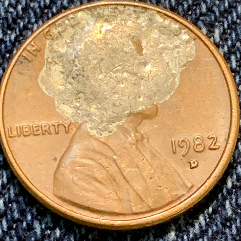 1982 Denver minted Error penny And Waze 3.0